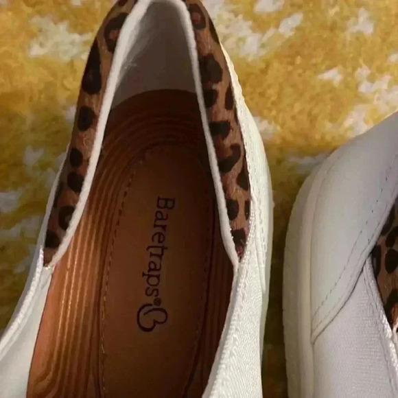 Bear traps canvas anti-microbial sneakers with leopard print detail 8.5 NWOB - Picture 6 of 9